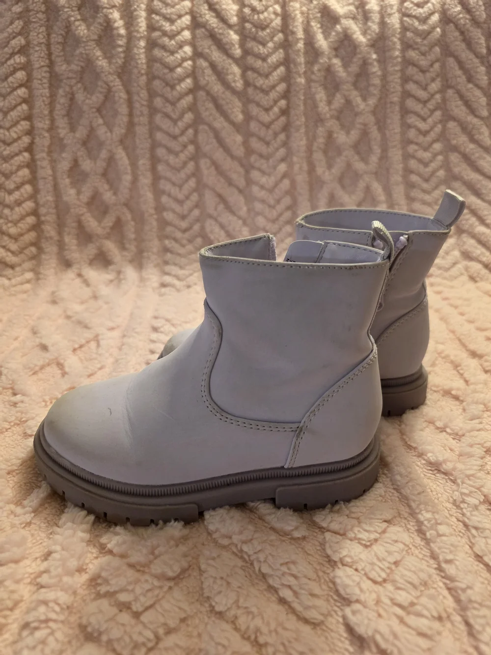 Cat & Jack stylish lilac